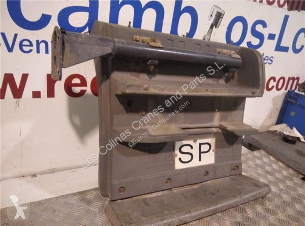 Reservdelar lastbilar Garde-boue Barra Soporte...