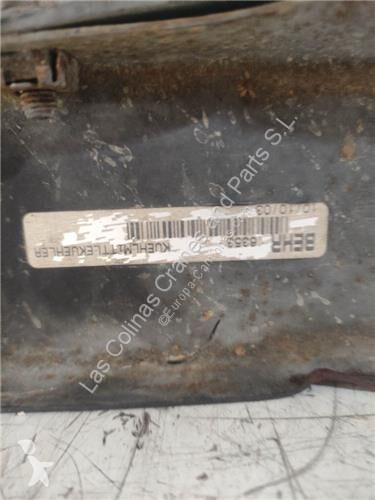 Pièces poids lourds Nissan Radiateur de...
