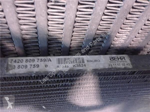 Pièces poids lourds Renault Radiateur de...