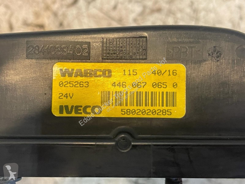 Náhradní díly pro kamiony Iveco 5802020285...