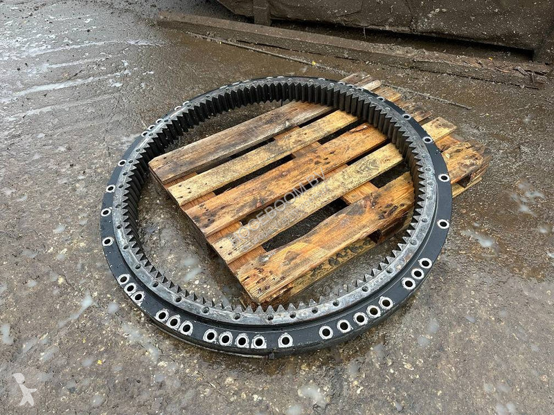 Pièces poids lourds Caterpillar 323 slew ring