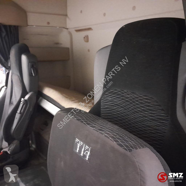 Pièces poids lourds Mercedes Occ cabine RHD...