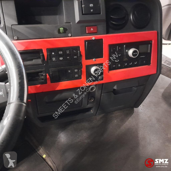قطع غيار الآليات الثقيلة Renault Occ Cabine...