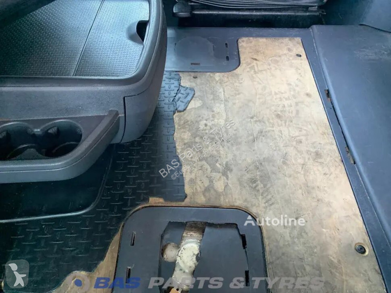 قطع غيار الآليات الثقيلة Scania