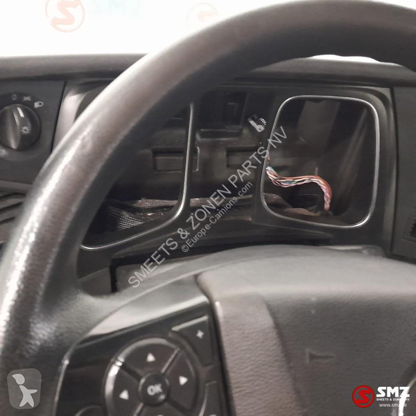 قطع غيار الآليات الثقيلة Mercedes Occ cabine...