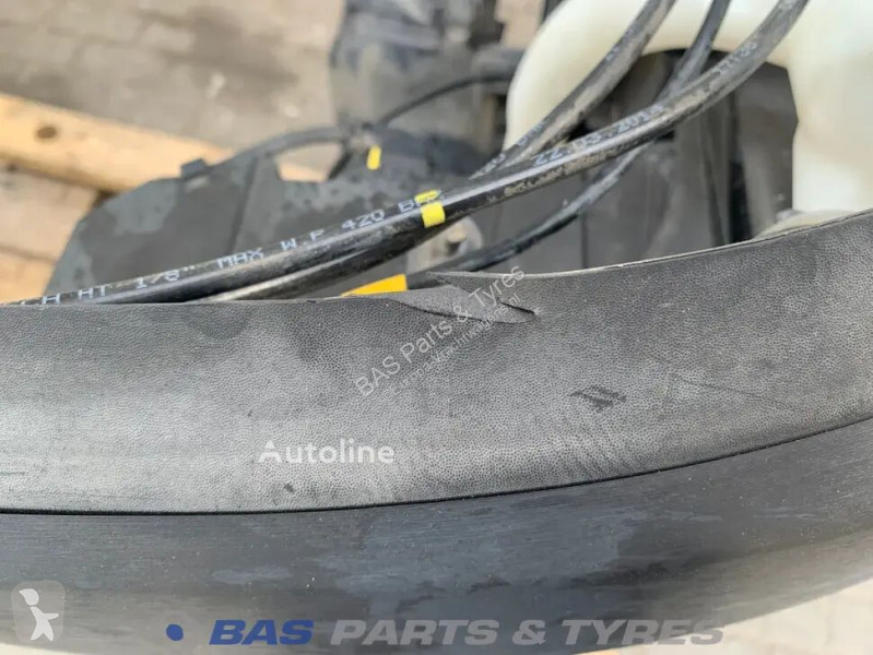 Pezzi di ricambio per mezzi pesanti Renault...