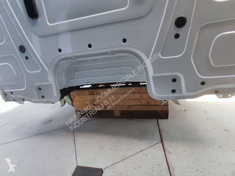 Ricambio per autocarri Mercedes AROCS ACTROS...
