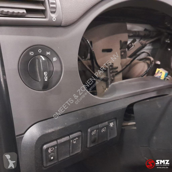 قطع غيار الآليات الثقيلة DAF Occ cabine DAF