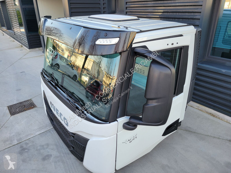 Reservdelar lastbilar Iveco STRALIS TRAKKER S -...