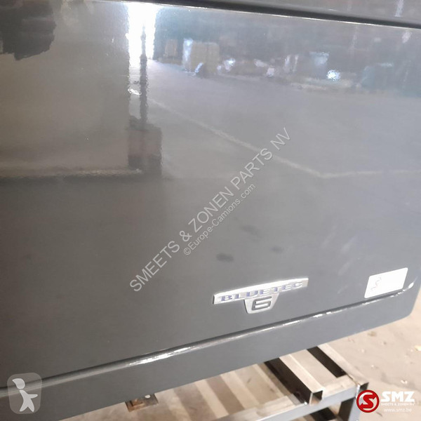 قطع غيار الآليات الثقيلة Mercedes Occ cabine...