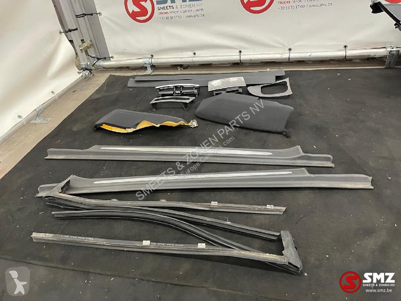Vrachtwagenonderdelen Mercedes Occ set...