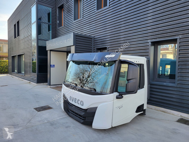 Reservdelar lastbilar Iveco STRALIS TRAKKER S -...
