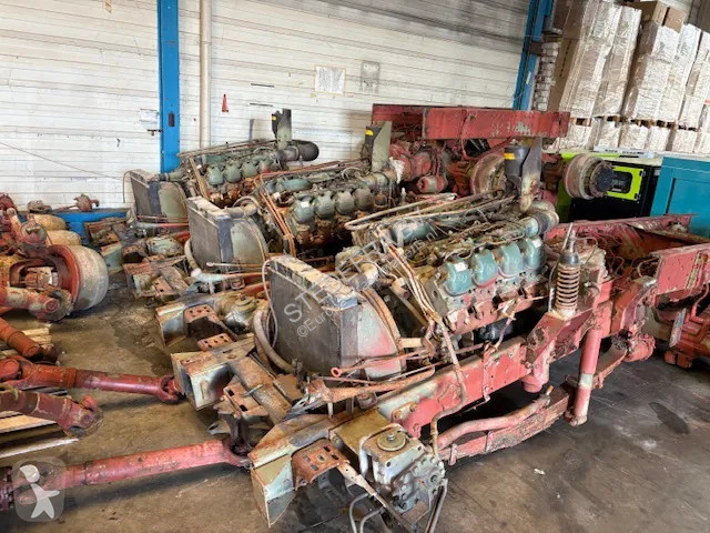 Vrachtwagenonderdelen Mercedes OM402 Engine...