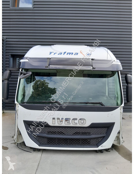 Pièces poids lourds Iveco AT HI-ROAD