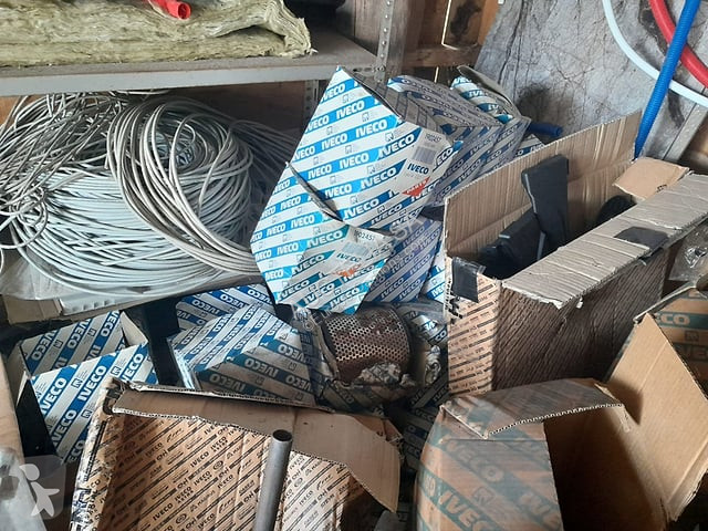 Запчасти для грузовика