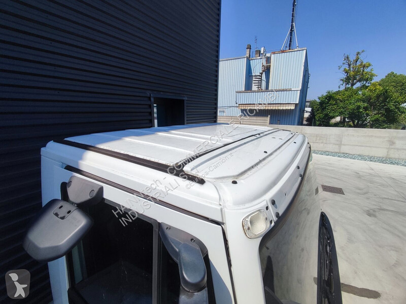 Reservdelar lastbilar Iveco STRALIS HI STREET -...
