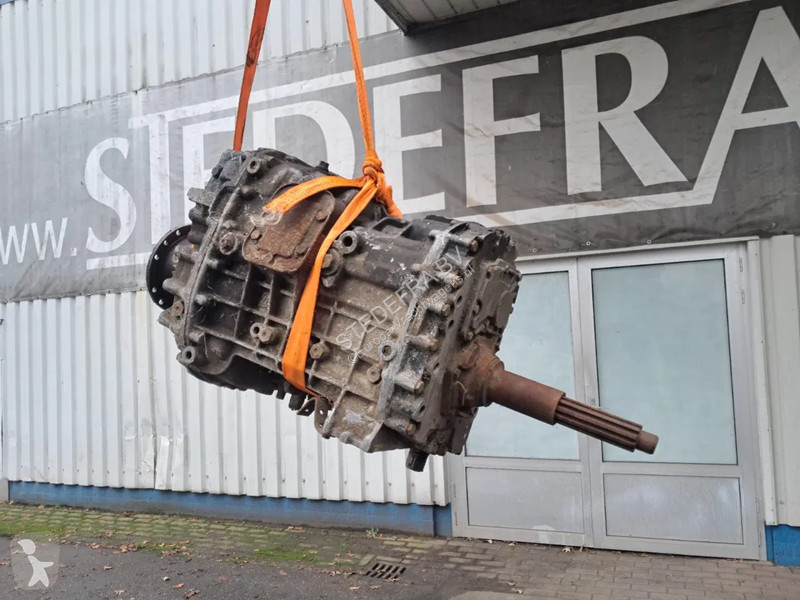 قطع غيار الآليات الثقيلة ZF Gearbox ZF , 8...