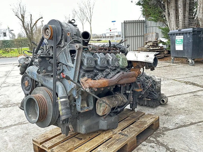 Vrachtwagenonderdelen Mercedes OM 442 V8 Engine...