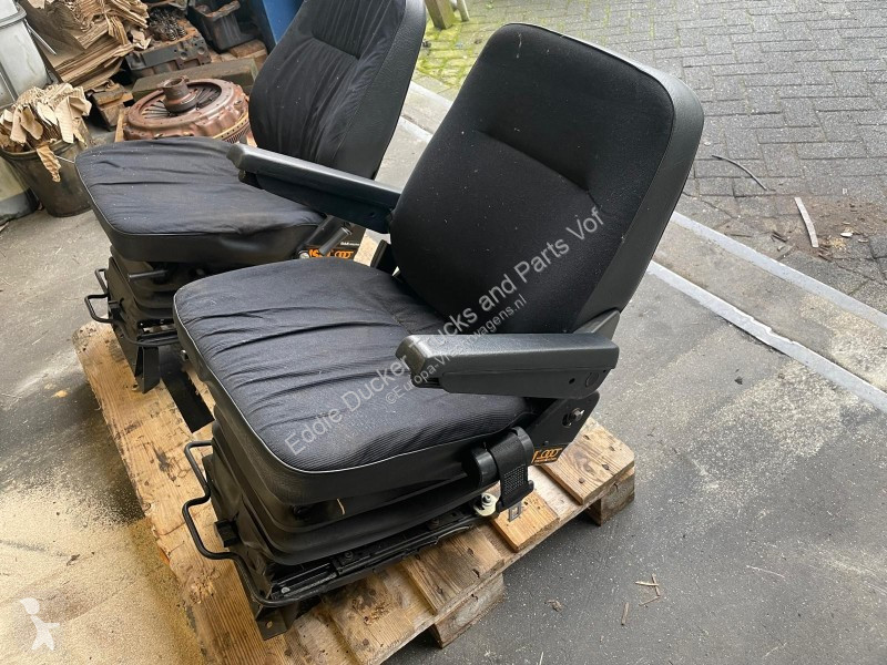 Reservdelar lastbilar DAF 0082941 DRIVER SEAT ISRI