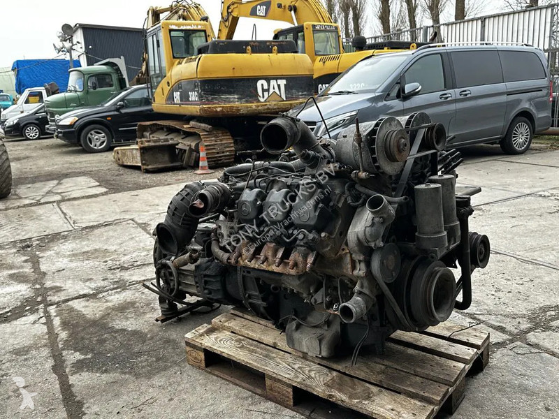 Vrachtwagenonderdelen Mercedes OM 421 V6 Engine...