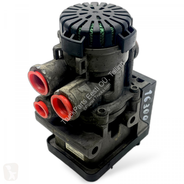 Scania R-series (01.04-) truck part