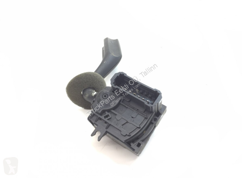 Reservdelar lastbilar Renault TRUCKS 2 (01.05-)