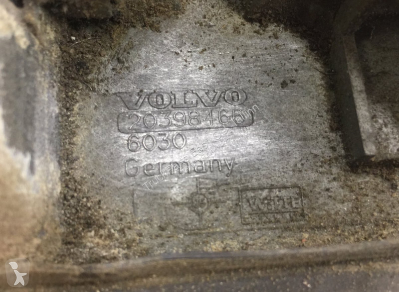 Náhradní díly pro kamiony Volvo FM9 (01.01-1205)