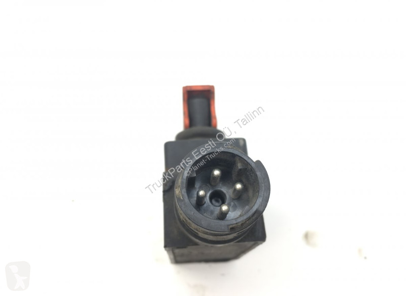 Reservdelar lastbilar Volvo 2-seeria (01.02-)