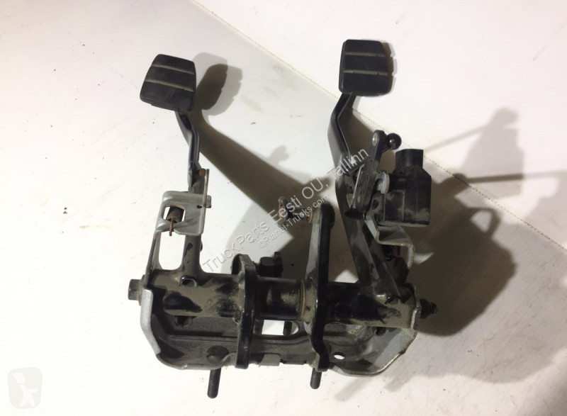 Scania R-series (01.04-) truck part