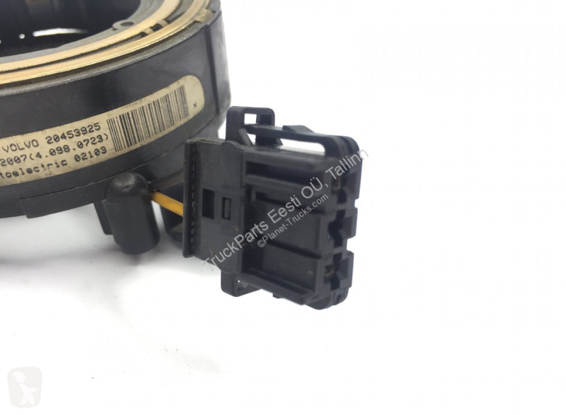 Reservdelar lastbilar Volvo 2-seeria (01.02-)