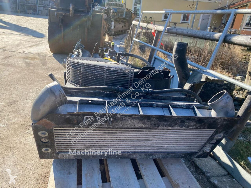 Pièces poids lourds Liebherr Radiateur d'huile...