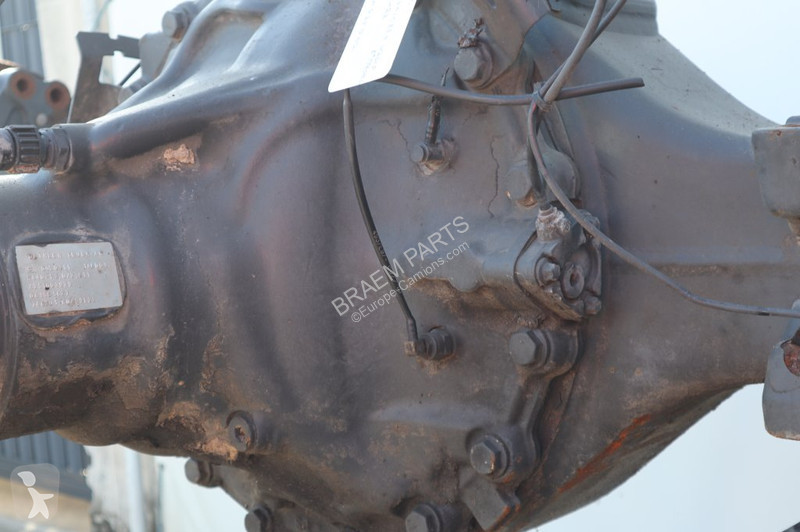 Reservdelar lastbilar Mercedes R440-13A/C22.5...