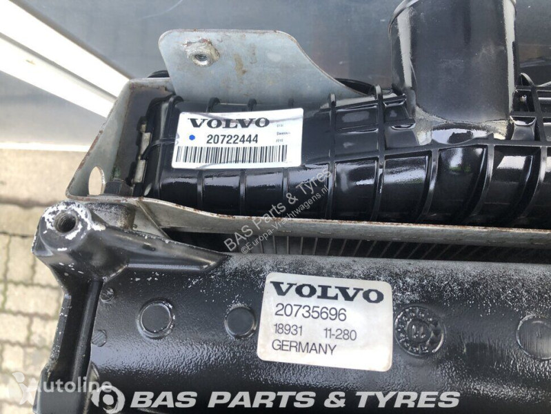 Pièces poids lourds Volvo Radiateur de...