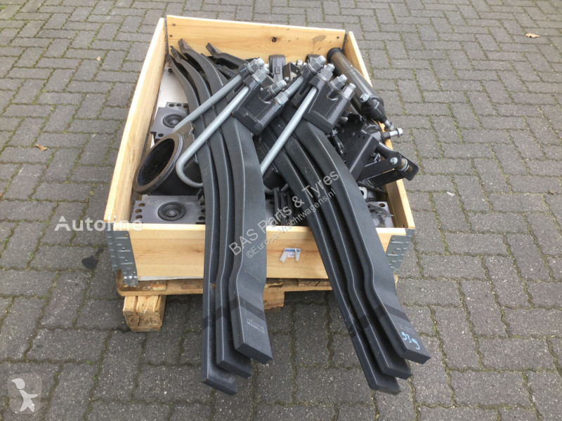 Náhradní díly pro kamiony Volvo 4 pour camion  4