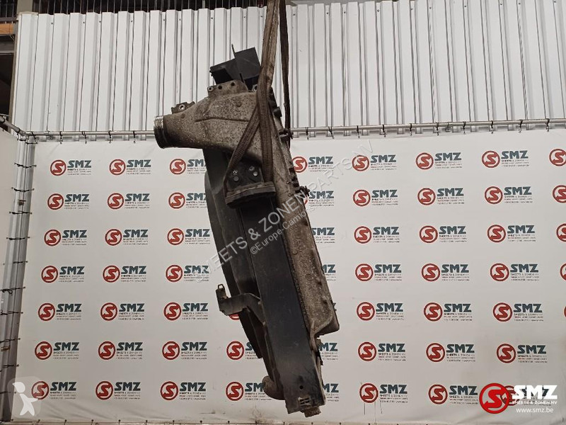 Pièces poids lourds Mercedes Occ radiator +...