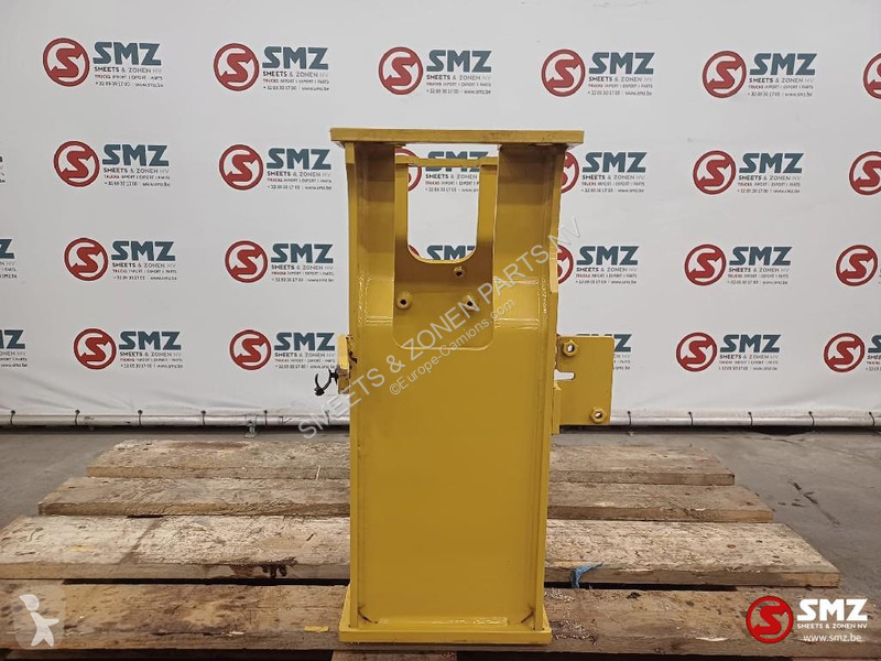 Reservdelar lastbilar Caterpillar Mounting main...