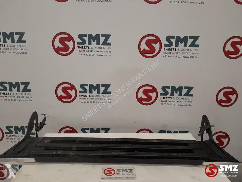 Reservdelar lastbilar Scania Occ grille Scania...