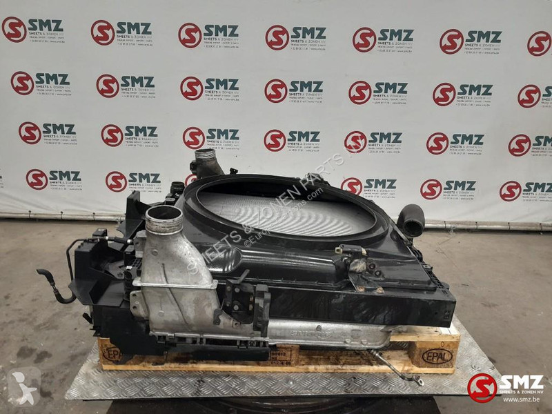 Pièces poids lourds Mercedes Occ radiator +...