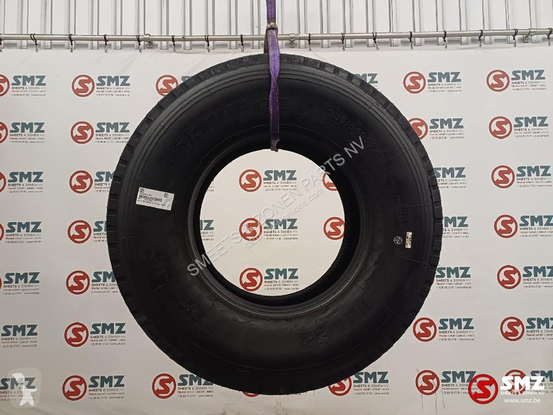 Reservdelar lastbilar Band 385/65R22.5 Torque...