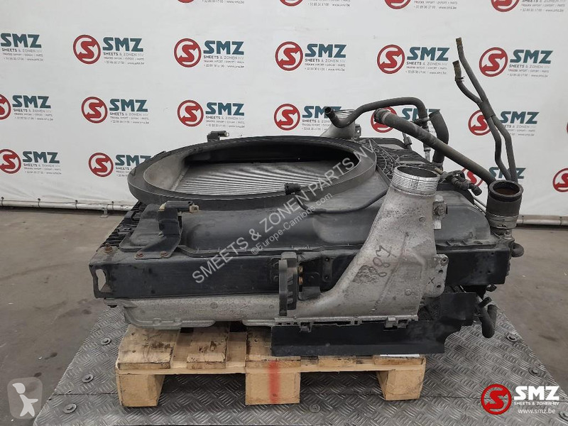 Pièces poids lourds Mercedes Occ radiator +...