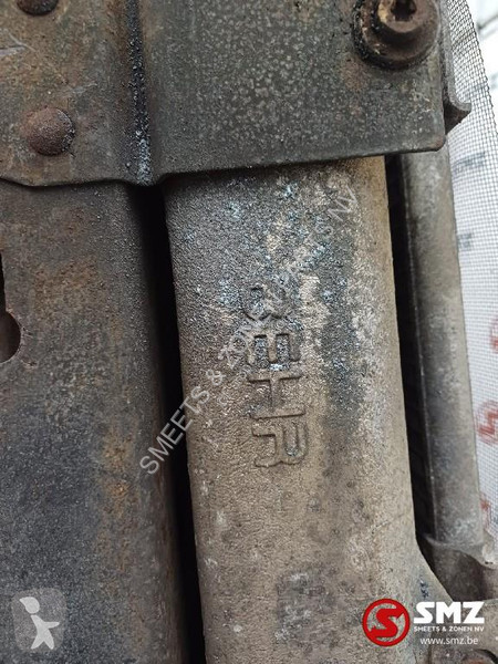 Reservdelar lastbilar Renault Occ radiator Renault
