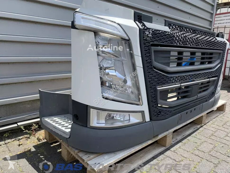 Vrachtwagenonderdelen Volvo Pare-chocs  4 pour...