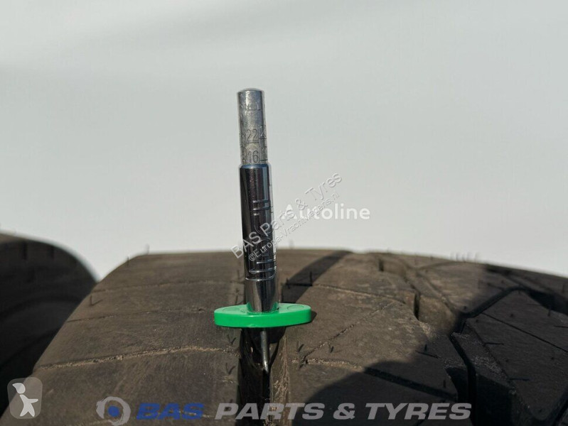 Ricambio per autocarri Goodyear 315/70R22.5...