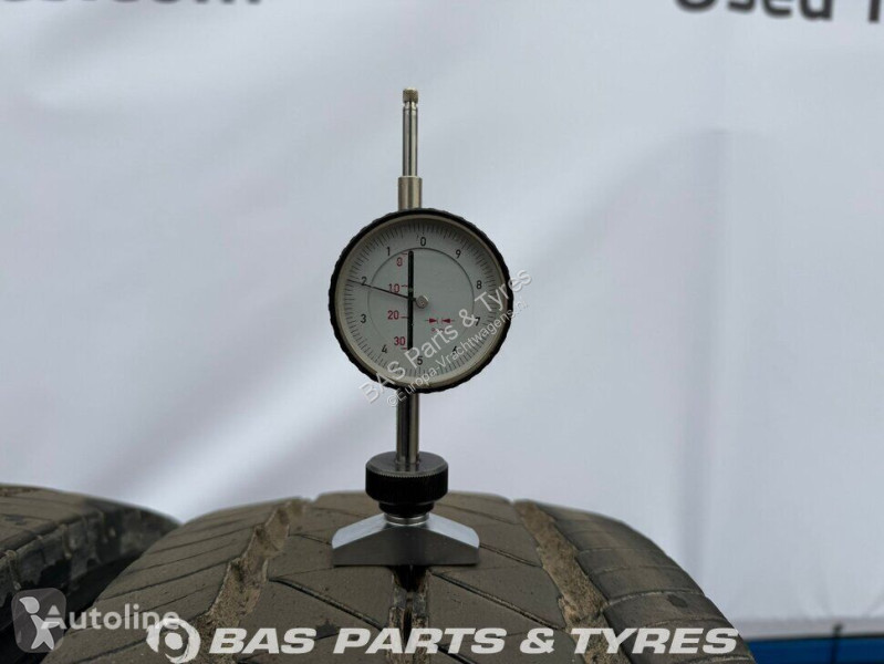 Reservdelar lastbilar Goodyear 245/70R17.5 KMAX...