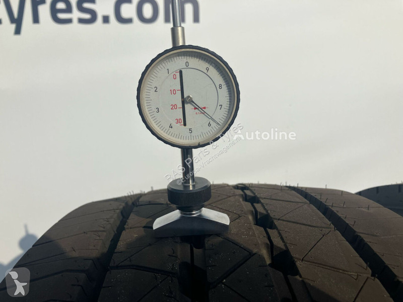 Náhradní díly pro kamiony Goodyear 315/70R22.5...
