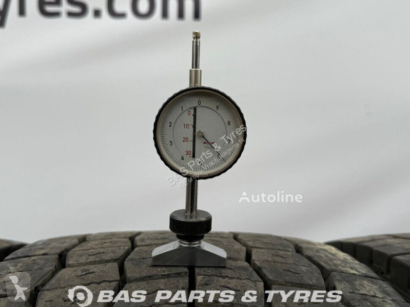 Pièces poids lourds Hankook 295/60R22.5 AH31...