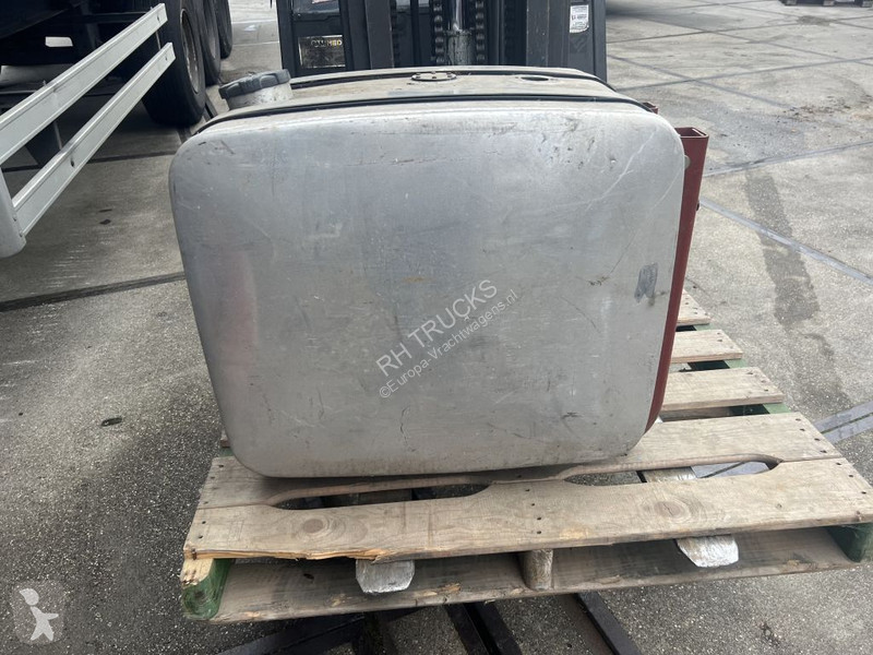 Vrachtwagenonderdelen Hydrauliek tank l 70 b...