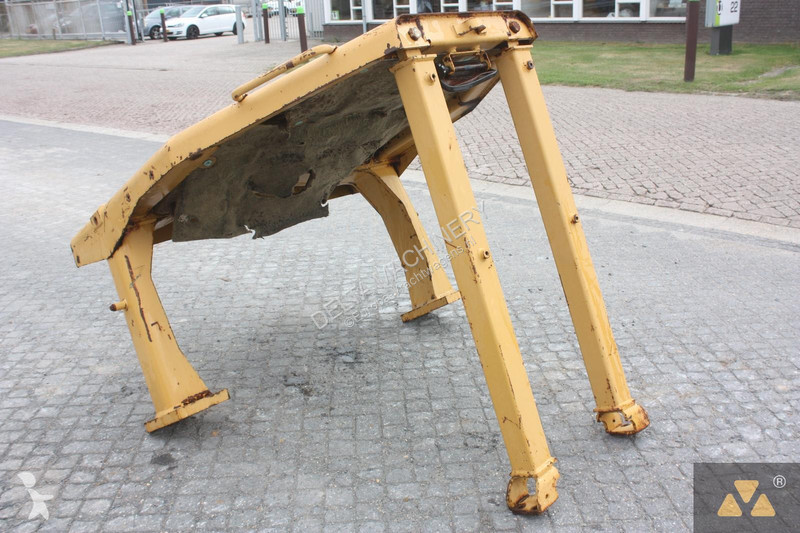Náhradní díly pro kamiony Caterpillar O-rops cab