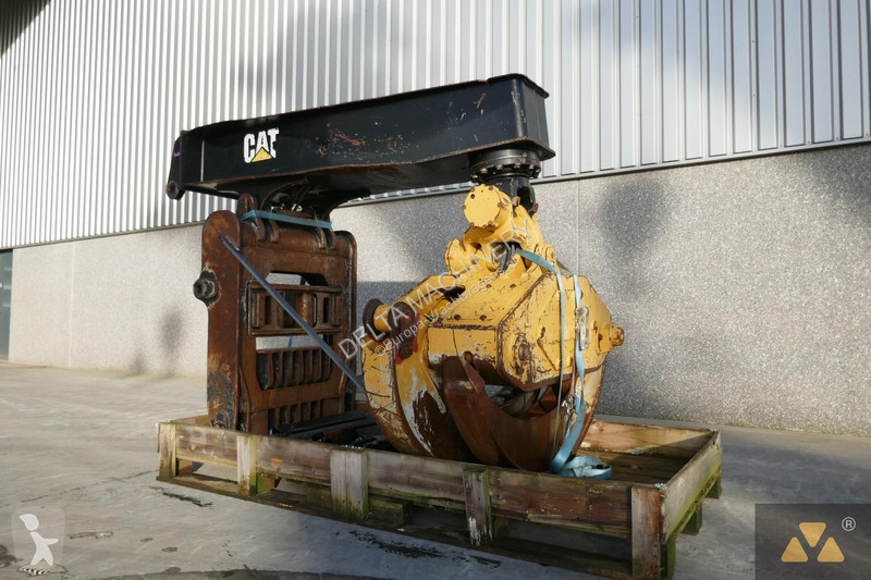 Náhradní díly pro kamiony Caterpillar 525D Grapple