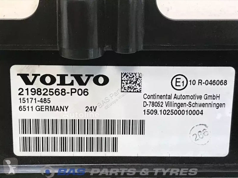 Reservdelar lastbilar Volvo Tableau de bord  4...